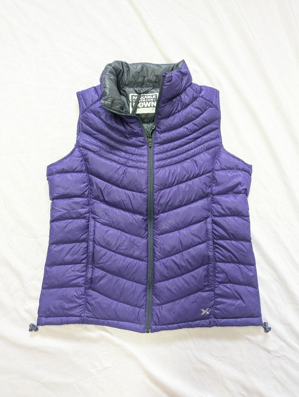 Xersion Packable Down Full Zip Puffer Vest Winter Hike Outdoor Stuff Sack